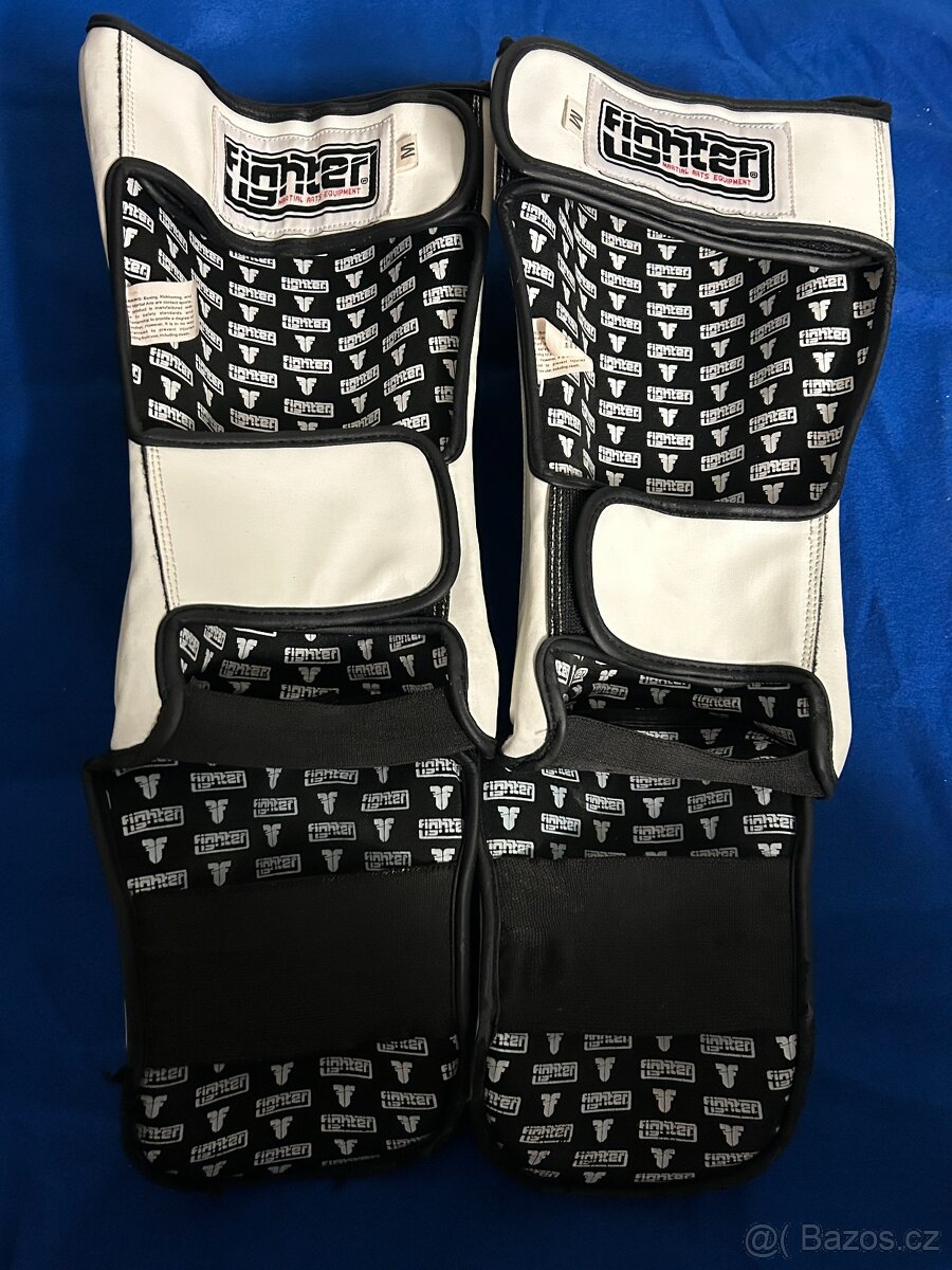 Boxovací pytel, lapy, rukavice, chrániče - 4