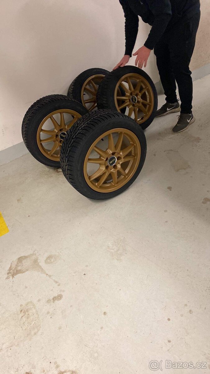 Zimní kola 225/45/17 5x112 - 4