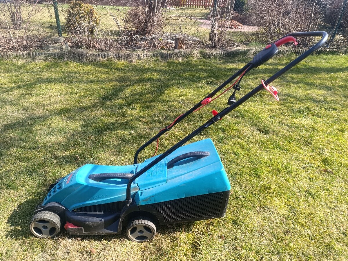 Prodám Bosch Rotak 32 R. - 4