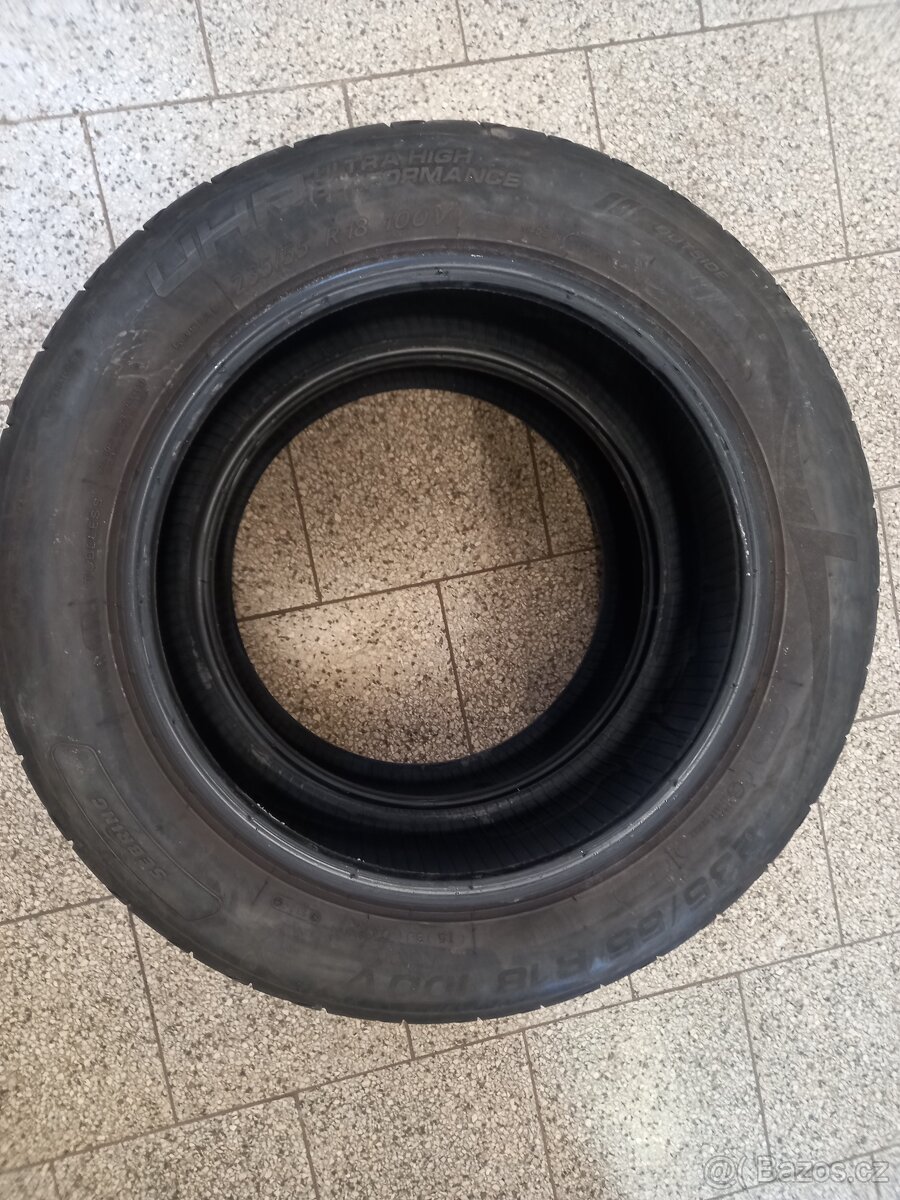 Letní pneu 235/55/18 - 4