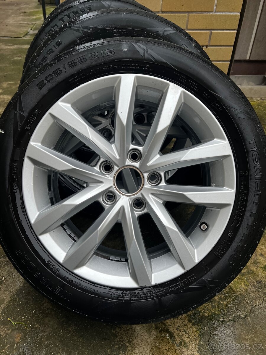 Prodám alu 16 VW - 4