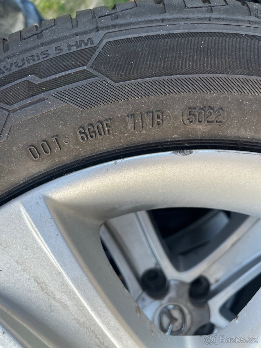 Gumy 205/55R16 - 4