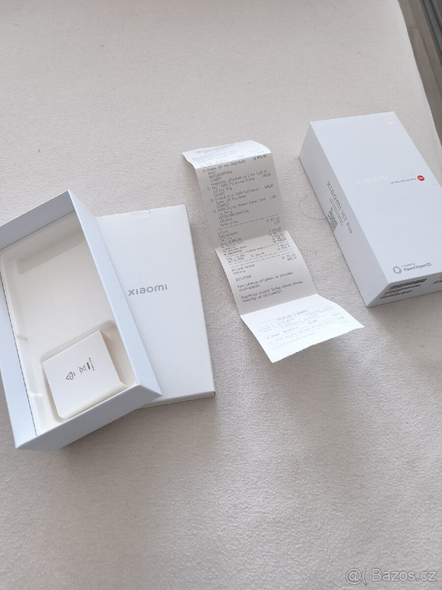 Xiaomi 15T pro 12/256 černý - 4