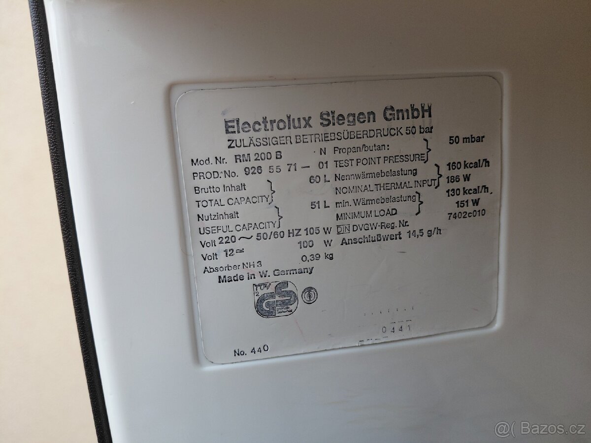 karavan lednice, dřez a lišta - 4