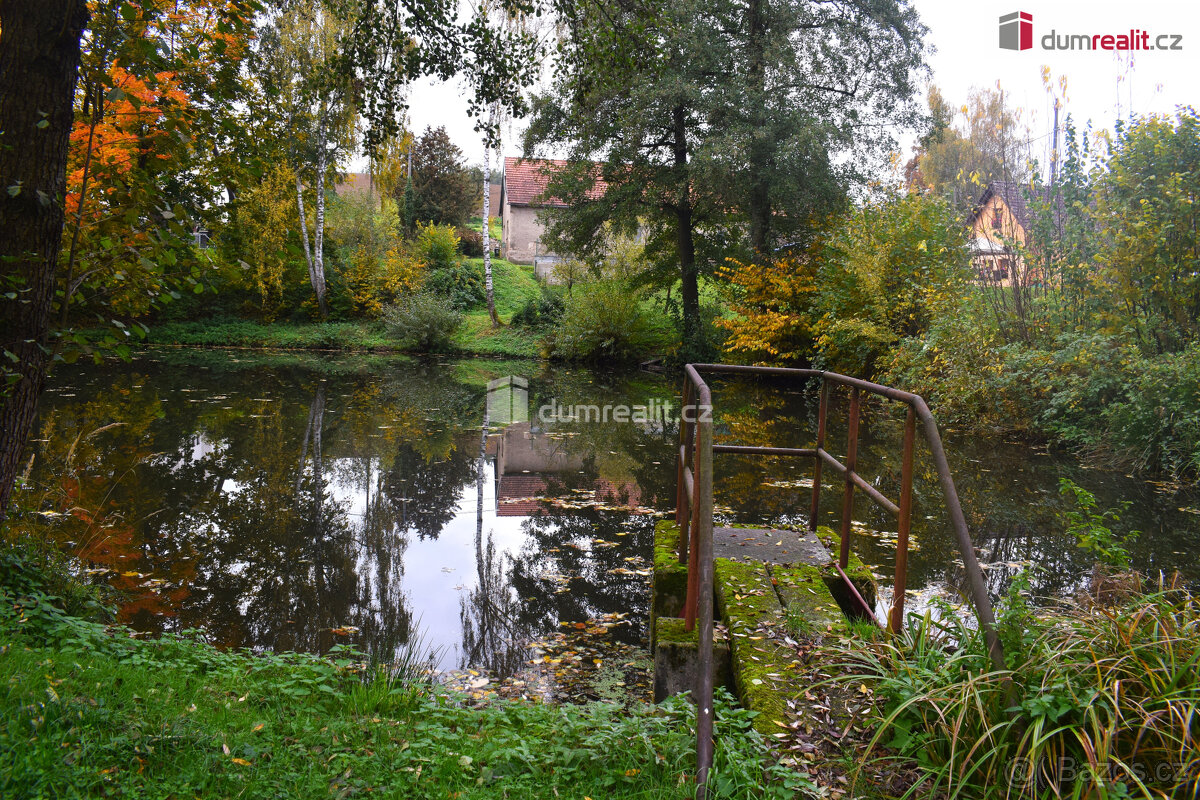Stavební pozemek u rybnika, Beněšov, Bedrč – pohled 4