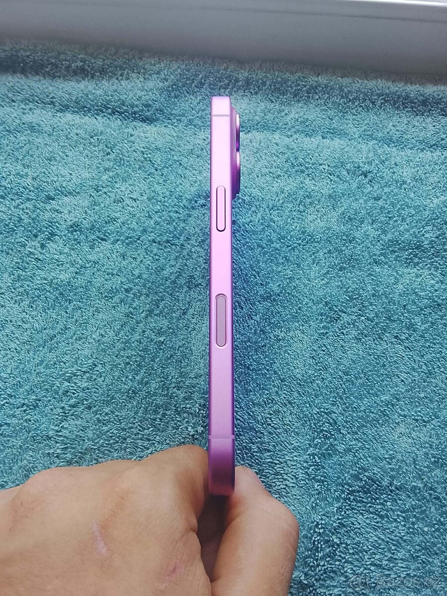 iPhone - 4