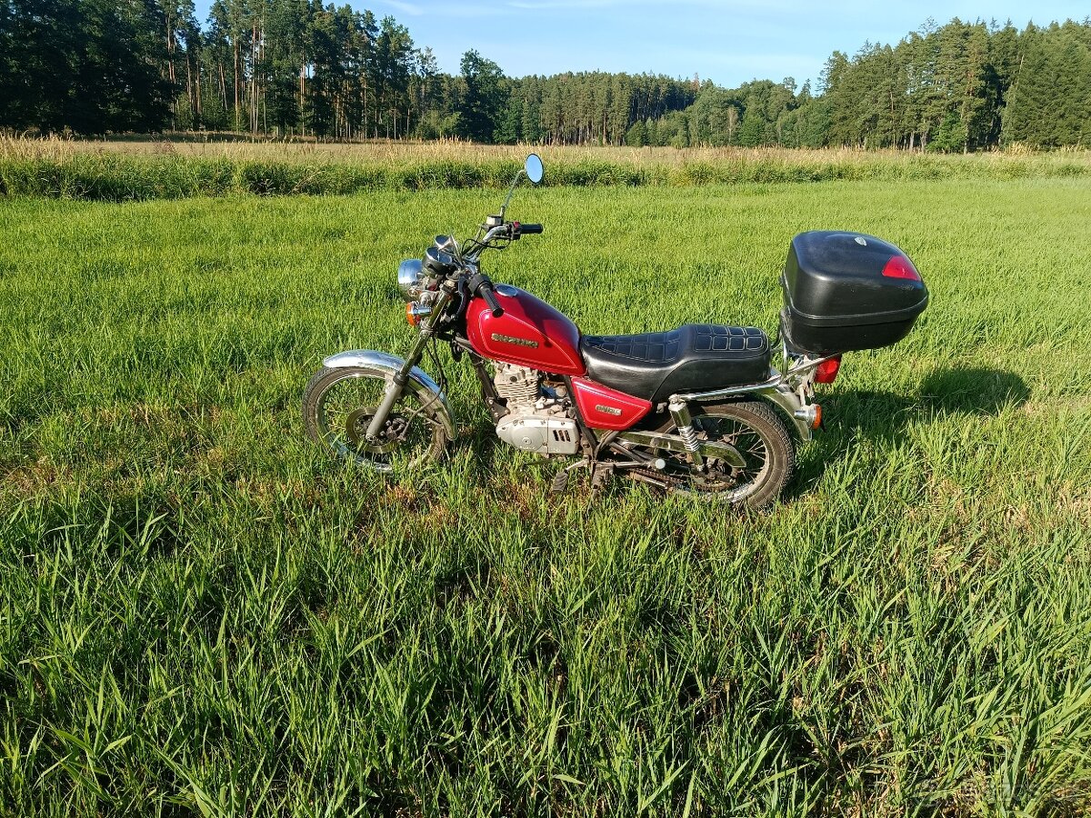 Suzuki gn - 4