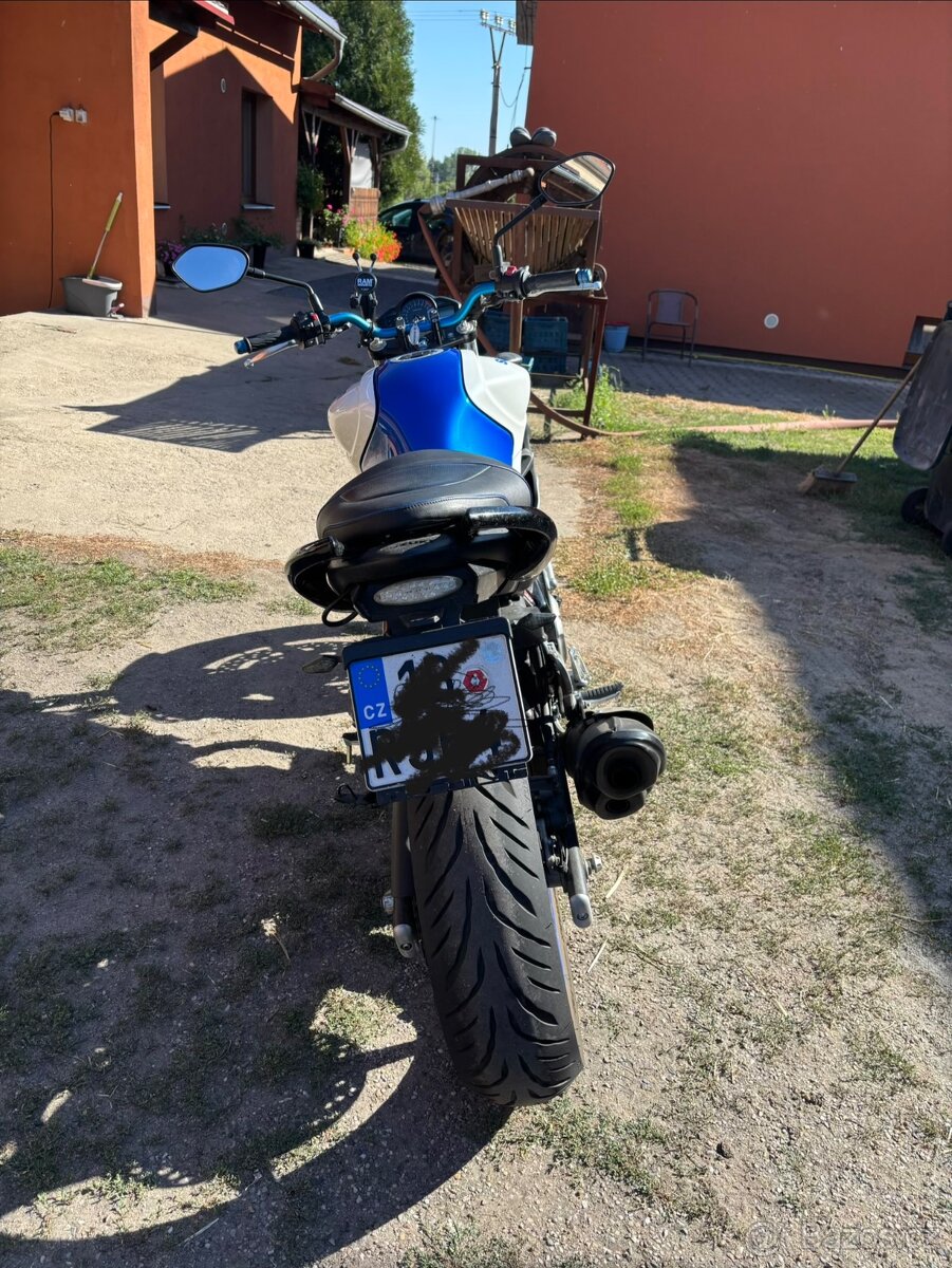 Suzuki SFV 650 Gladius - 4