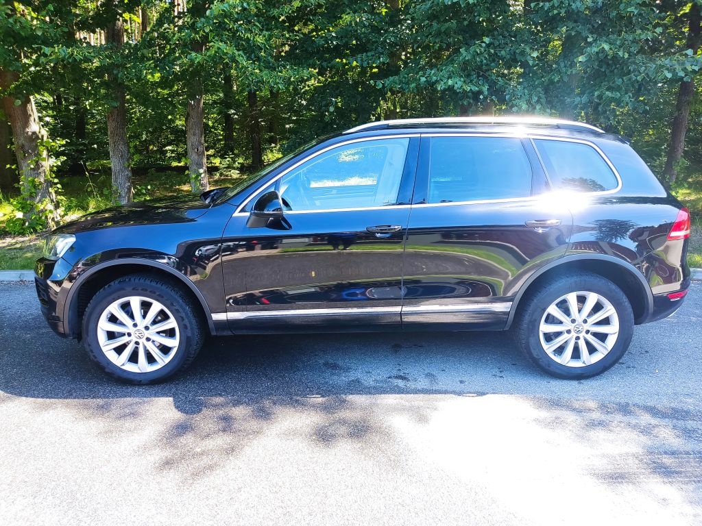 VW TOUAREG 3,0TDi Bluemotion - 4