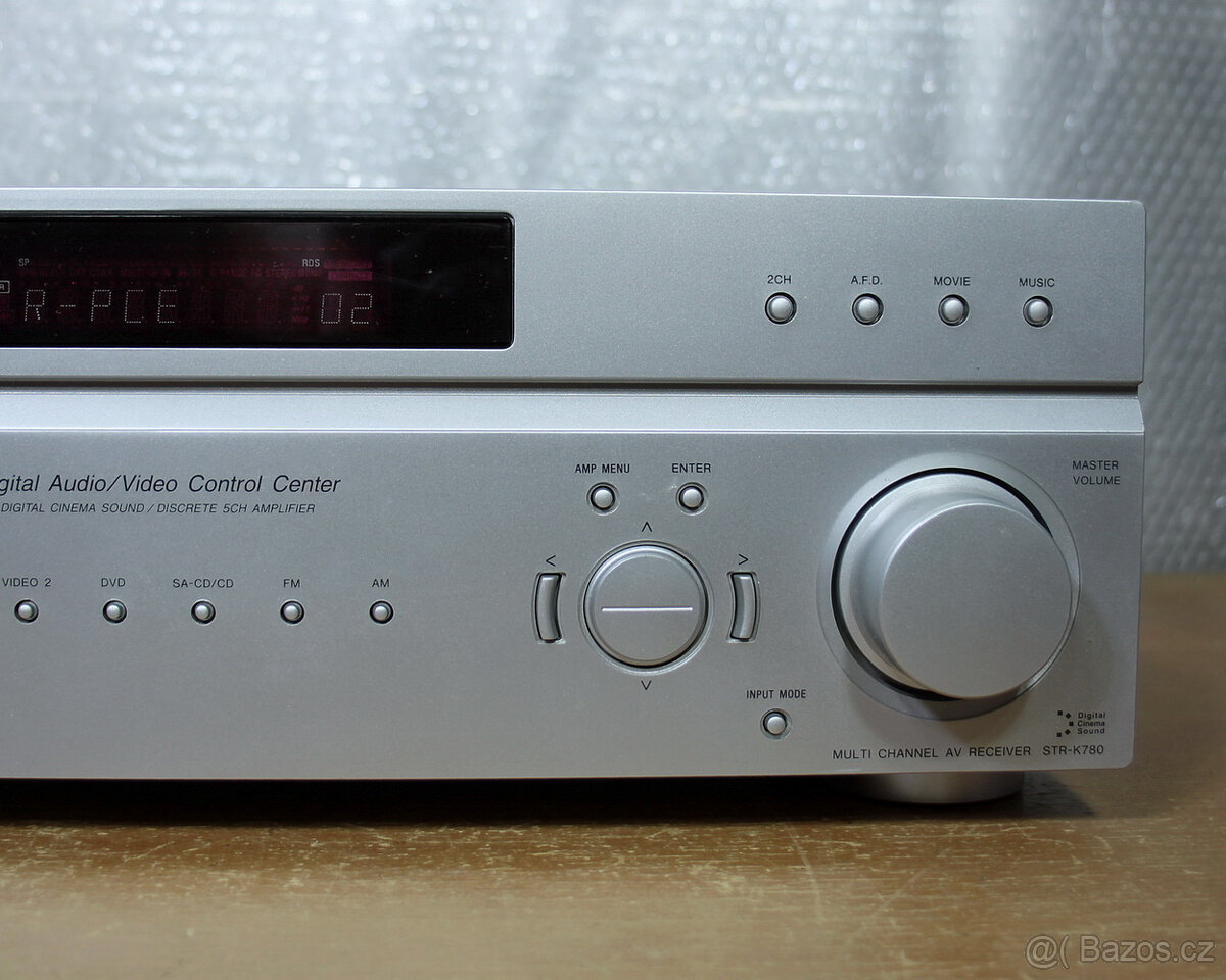 Receiver Sony STR-K 780. - 4
