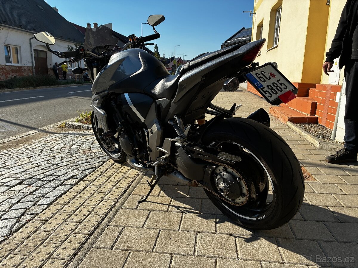 Honda CB1000R - 4