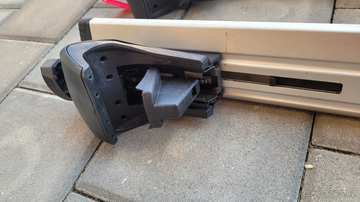 příčníky Thule WingBar Edge 113cm - 4