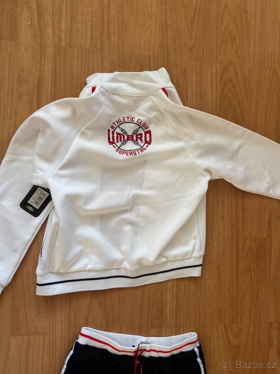 Tepláková souprava UMBRO. - 4