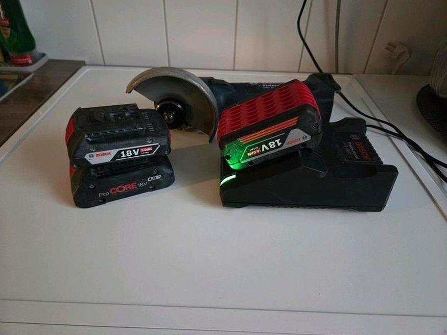 Aku úhlová bruska Bosch GWS 18-125 V-LI + akumulátory - 4