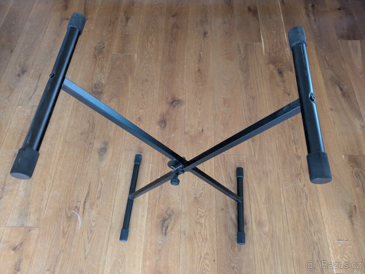 Prodám klávesy YAMAHA EZ-220 + stojan - 4