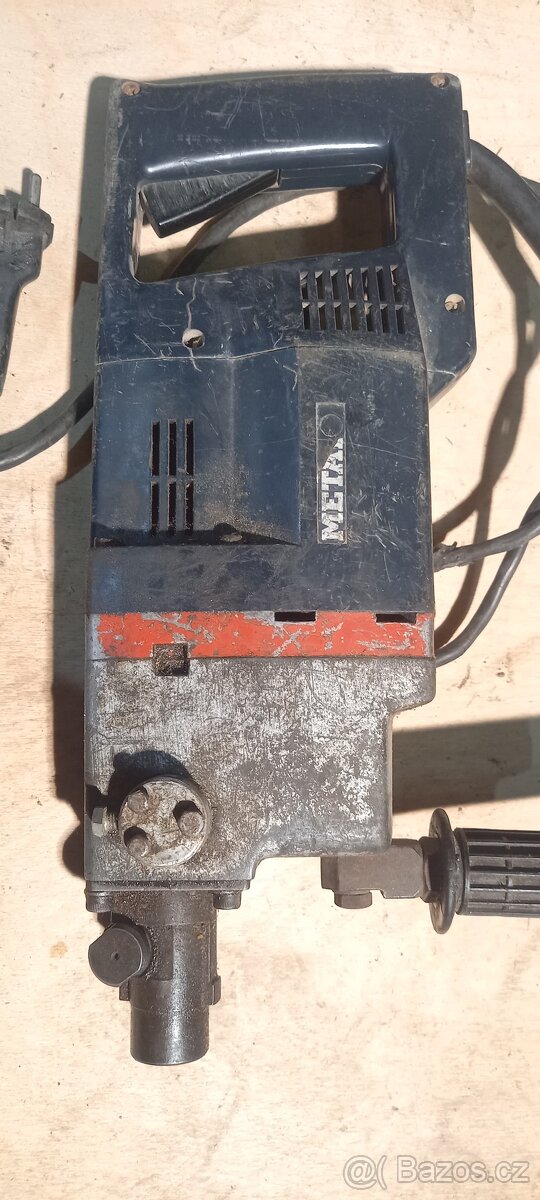 Příklepová vrtačka - 4