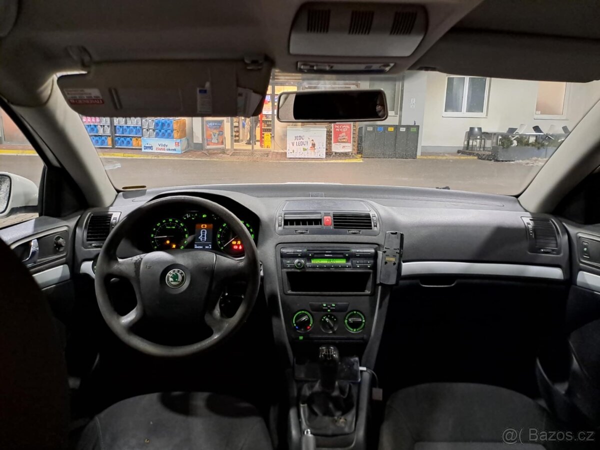 Škoda Octavia ll - 4