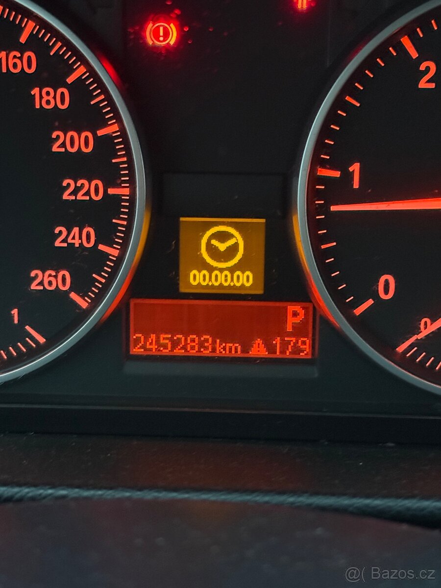 BMW E90 320d M-Packet - 4