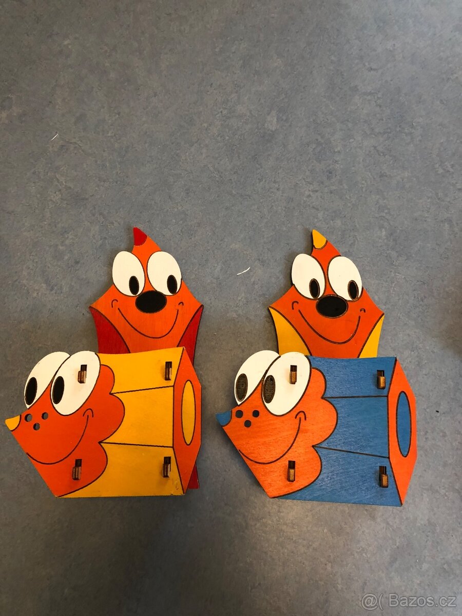 Stojánek na pastelky- dřevěné - 4