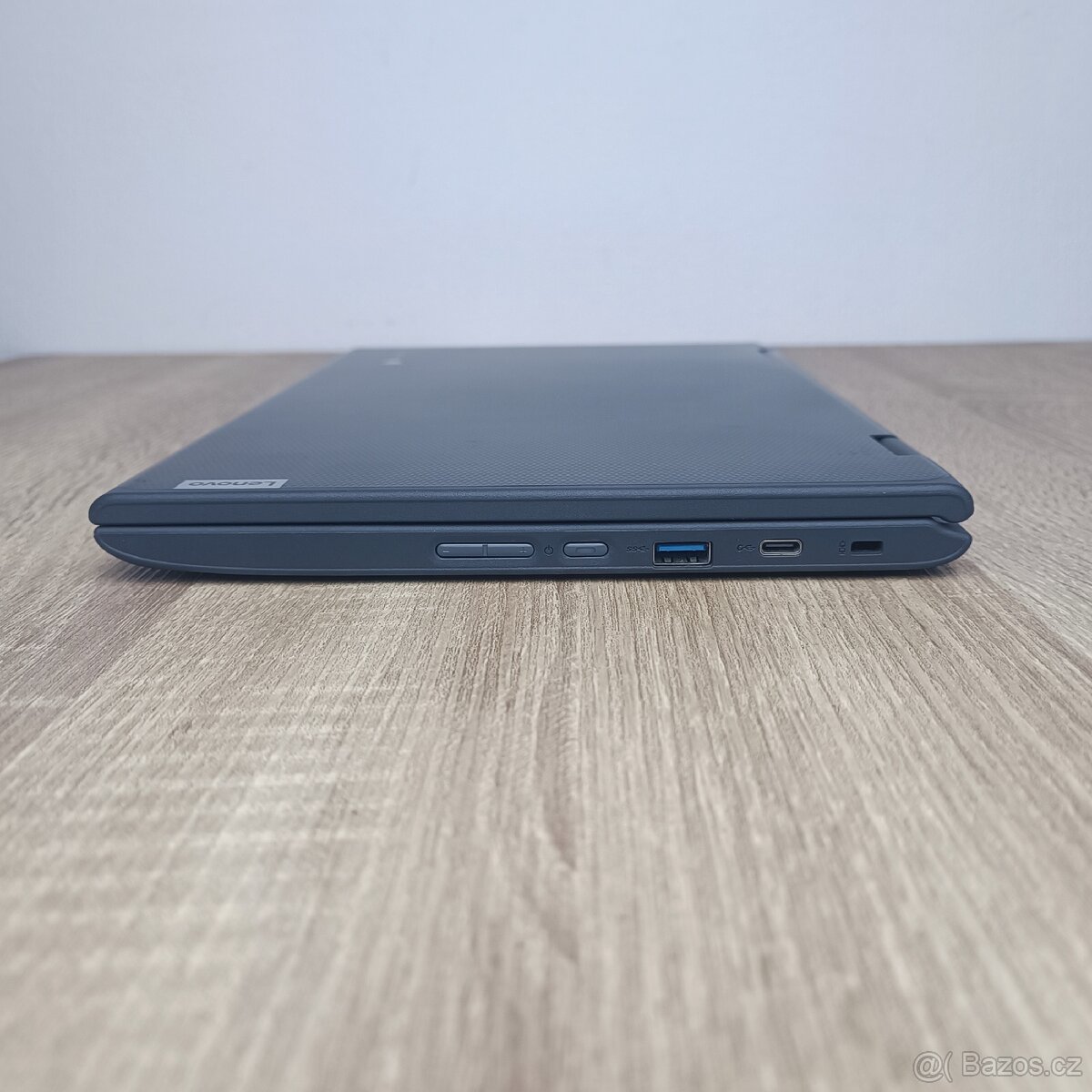 Dotykový Notebook Lenovo - 4