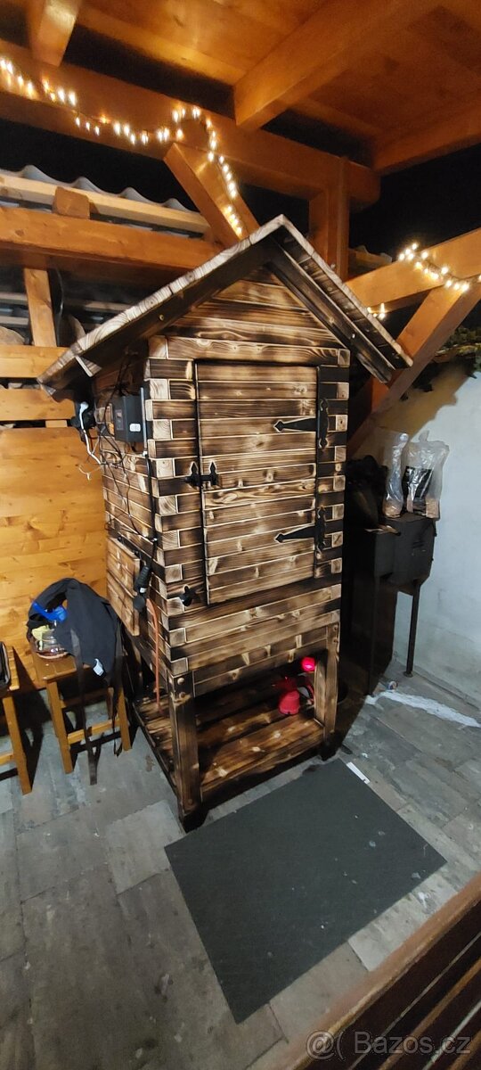 Udírna z masivu - 4