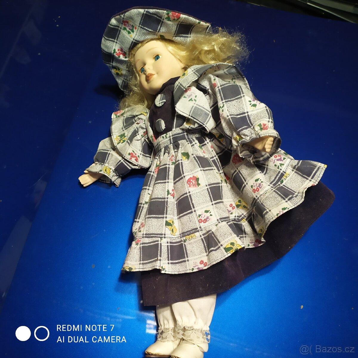 Sběratelská panenka 40 cm - 4