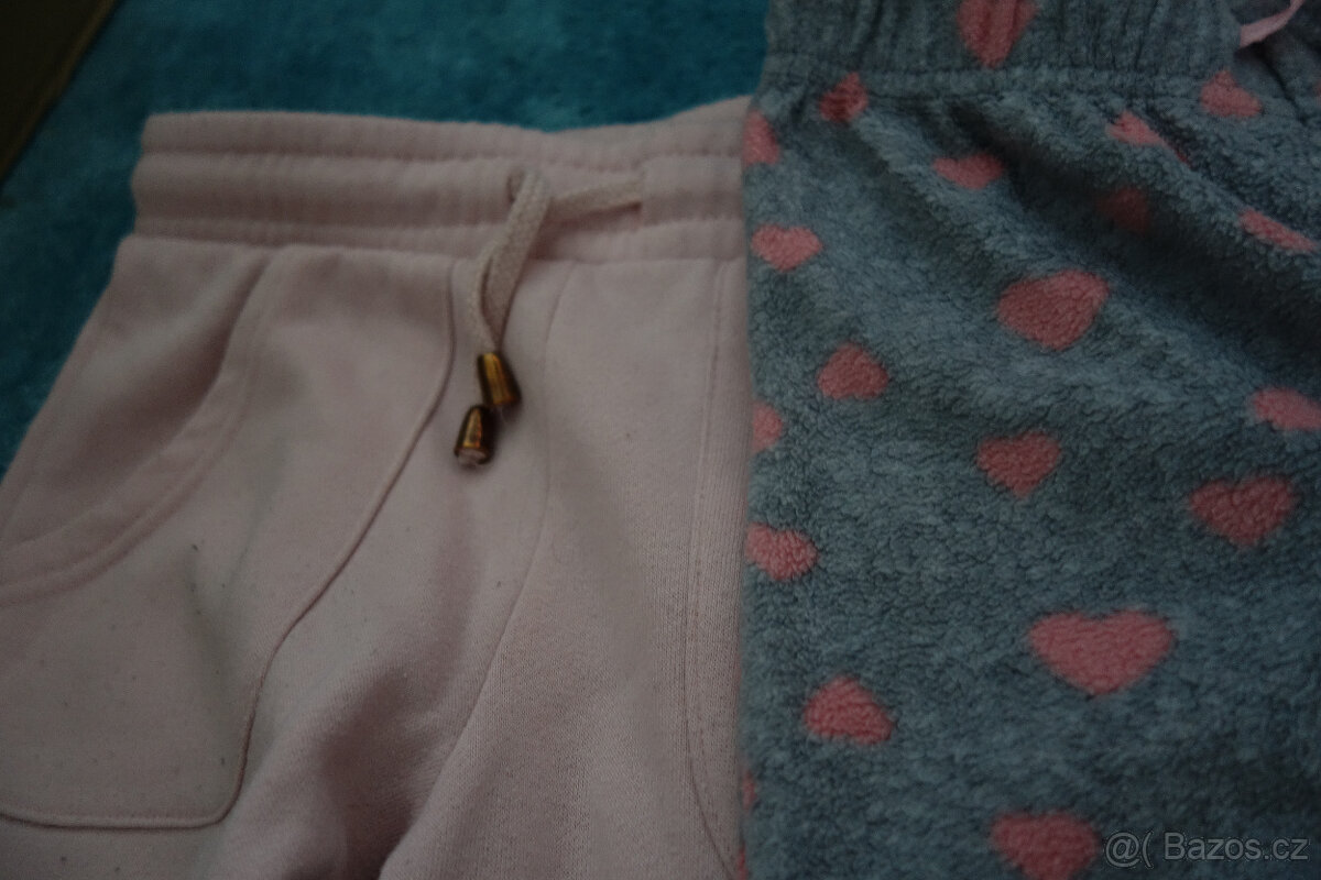 Kalhoty, tepláky vel. 128, 122 - 4