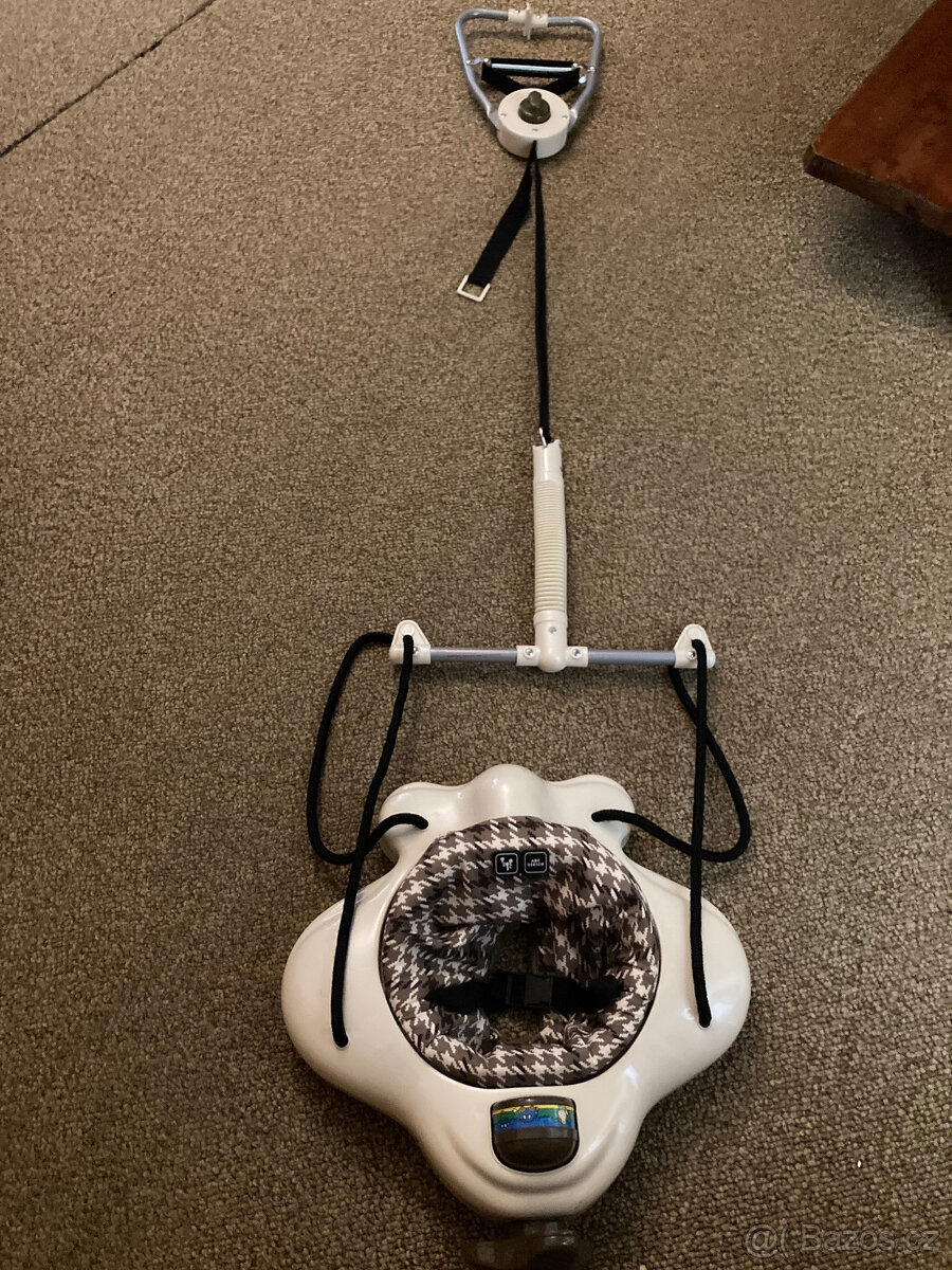 dětské hopsadlo - 4