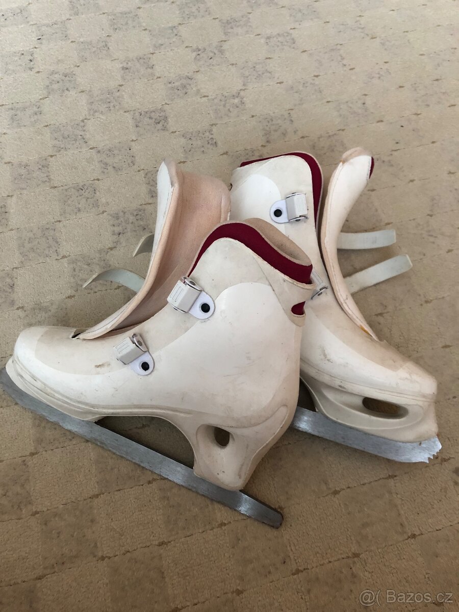 Dámské lední brusle - 4