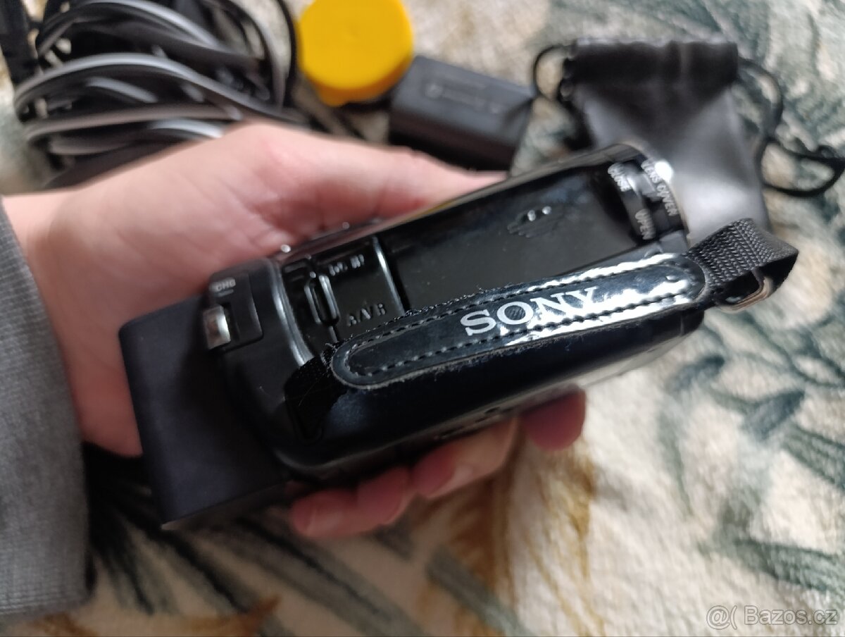 Videokamera Sony HDR-CX115 - 4