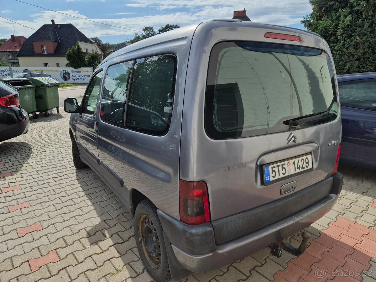 Prodám Citroen Berlingo 5 míst tažné, klima - 4