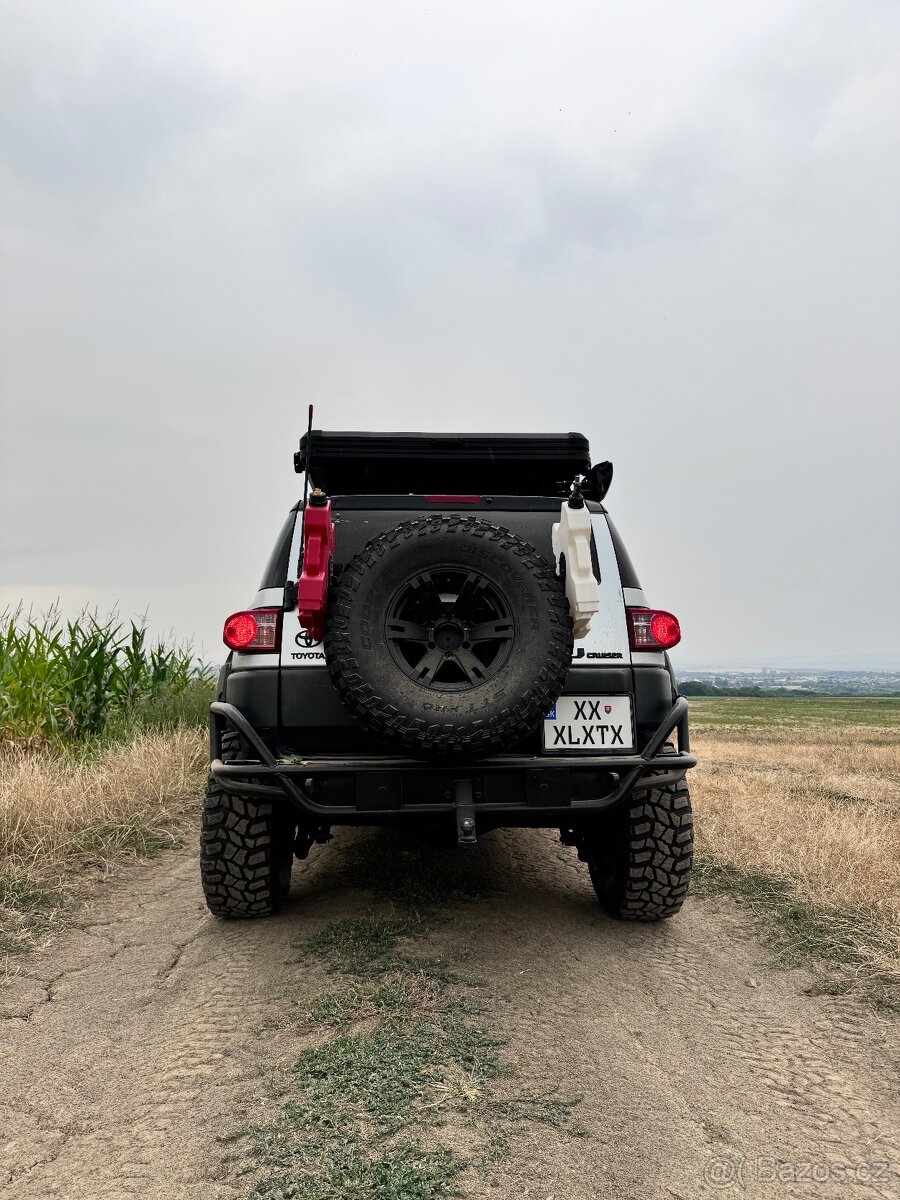 Predam toyotu Fj Cruiser