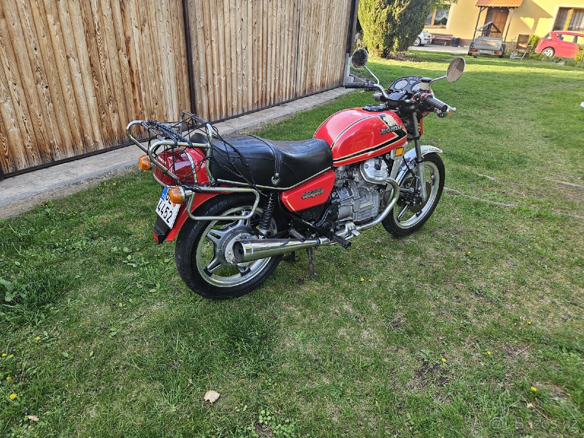 Honda CX500 - 4