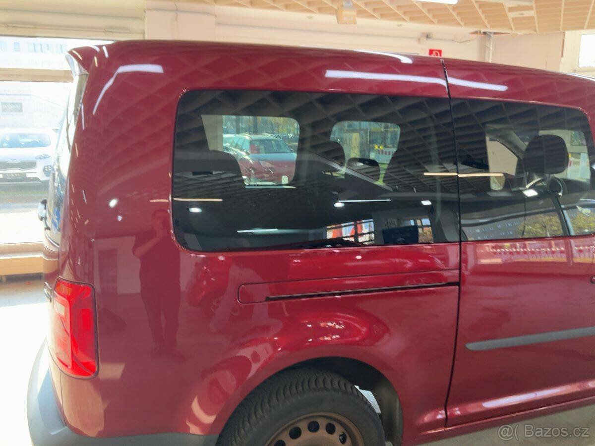 Caddy Maxi 2.0TDI 110kW,7míst,1.maj.serviska,tažné - 4