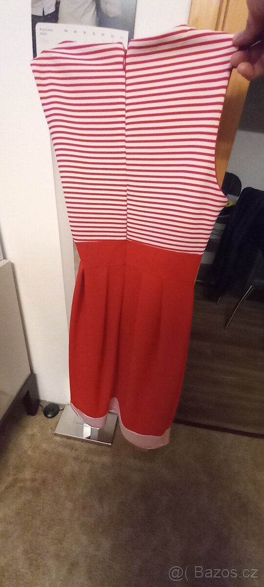 Šaty a sako nové, kalhoty a halenka použité - 4