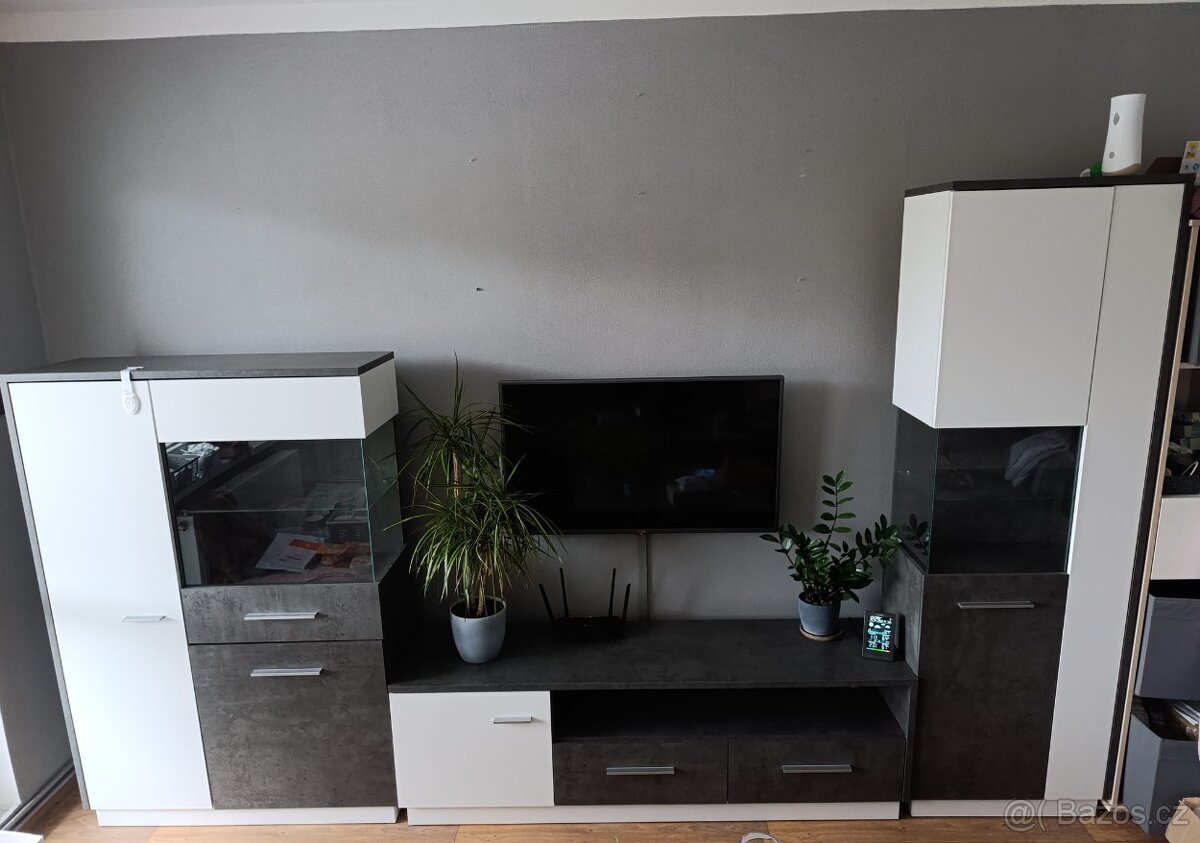 Obývací stěna SCONTO ZINGARO + komoda ZINGARO - 4