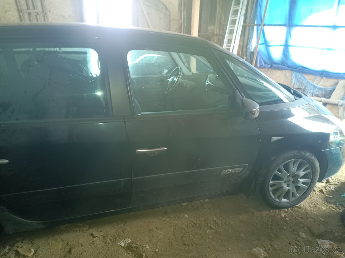 Renault Espace IV 3.0 dci - 4