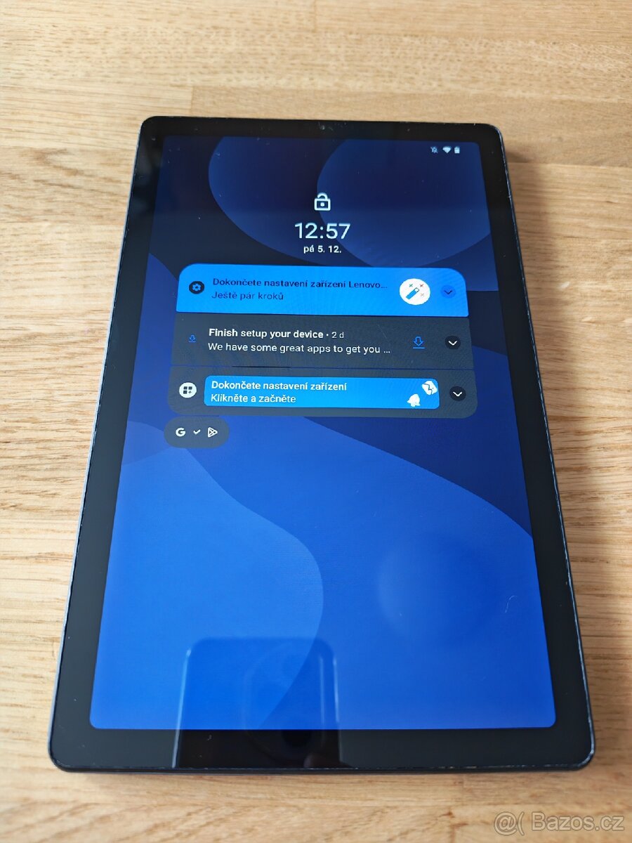 Lenovo tab M9 - 4