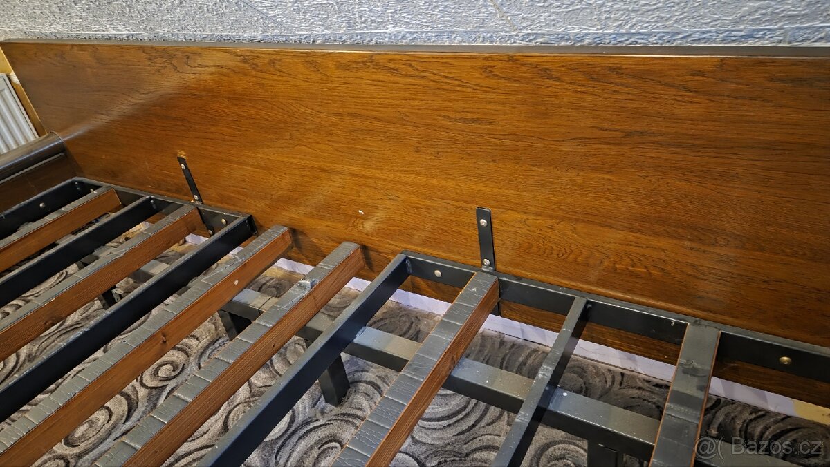 Zakázková masivní postel 220×220 • PC 45 000 Kč - 4