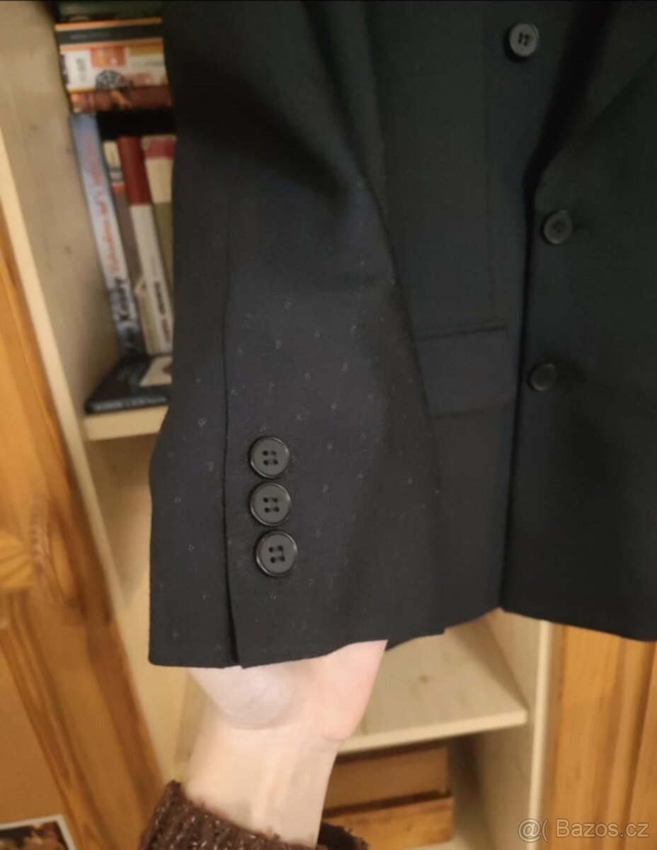 Prodám chlapecký oblek - 4