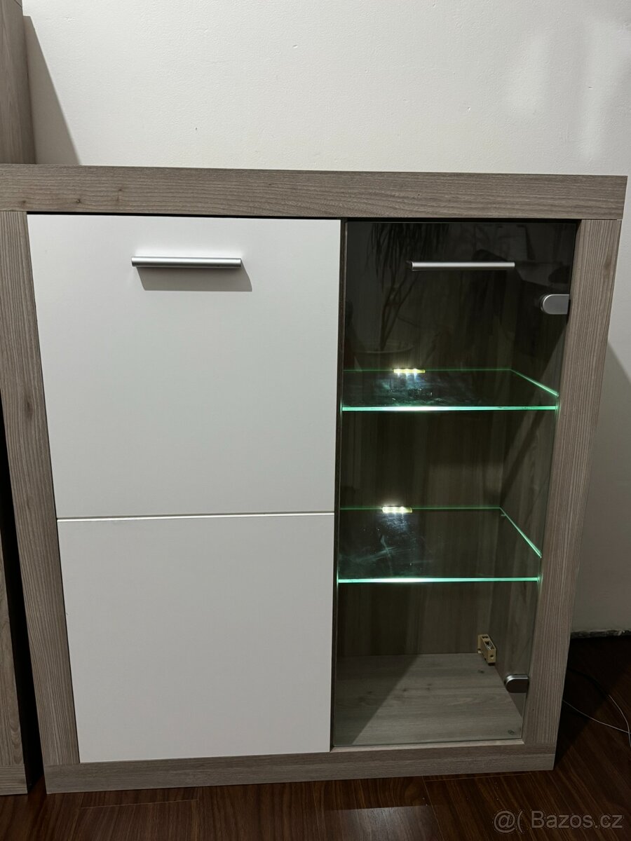 Skříně z obývací stěny - 4