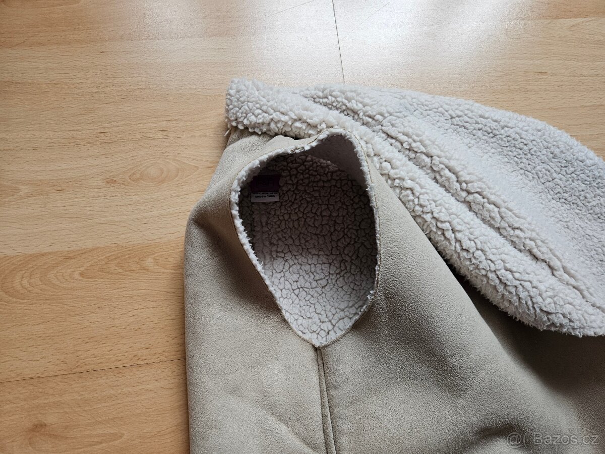 Dětská zateplená vesta, vel. 146 - 4