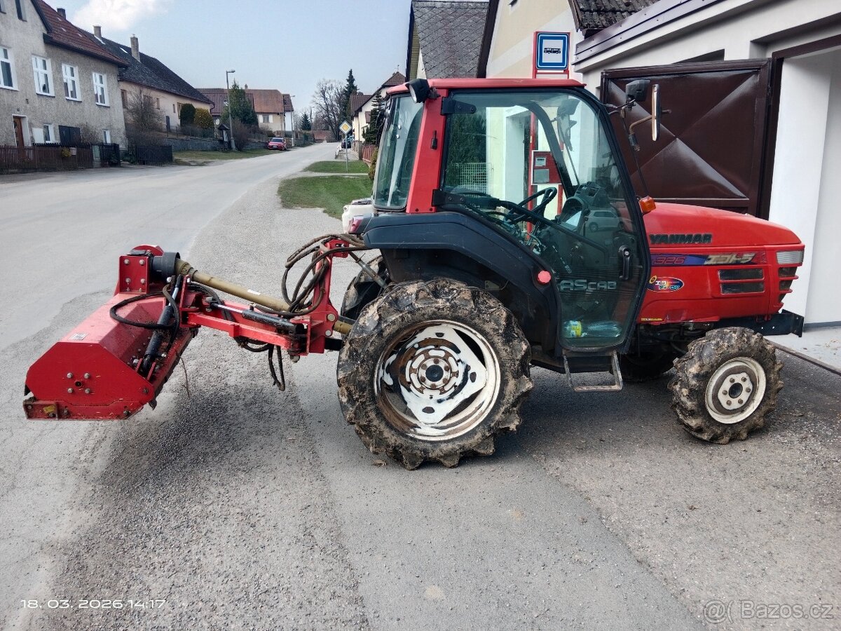 Malotraktor Yanmar - 4