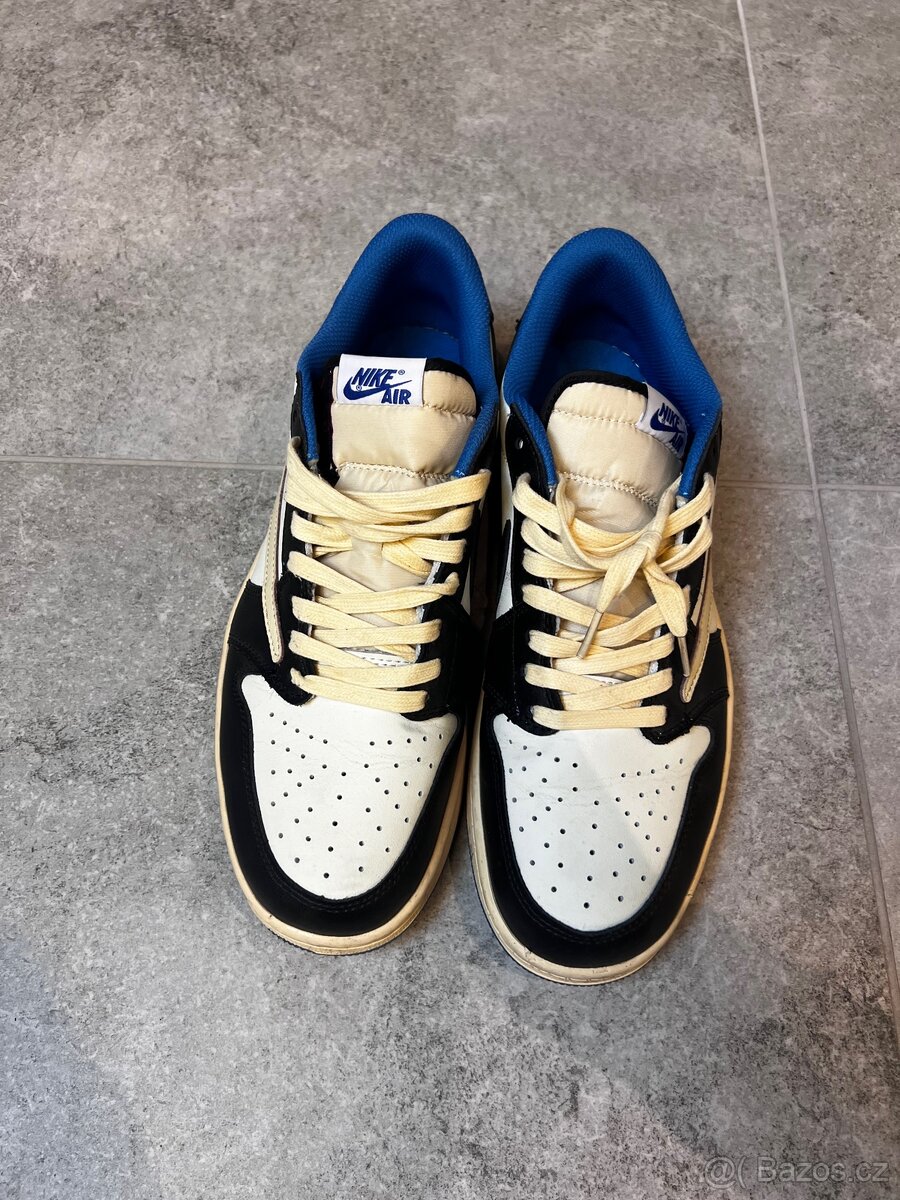 Nike Travis Scott - 4