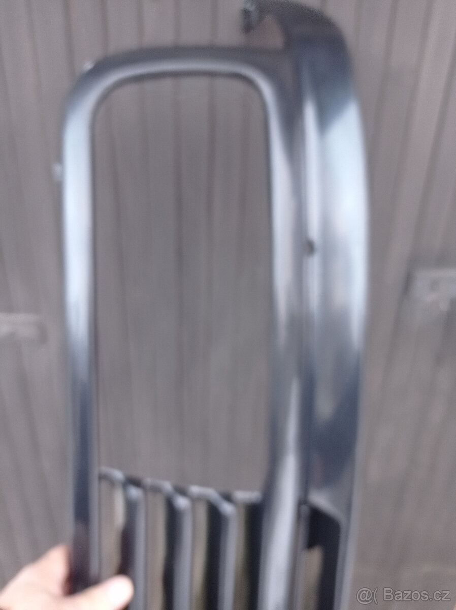 Predni maska na jednickovou suzuki vitara - 4