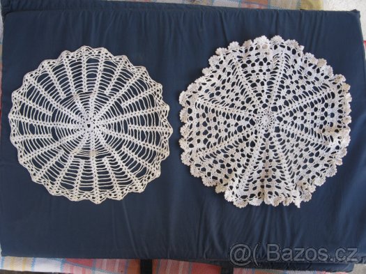 Na chalupu 6 fotek retro háčkovaný dečky +vyšívané dečky - 4