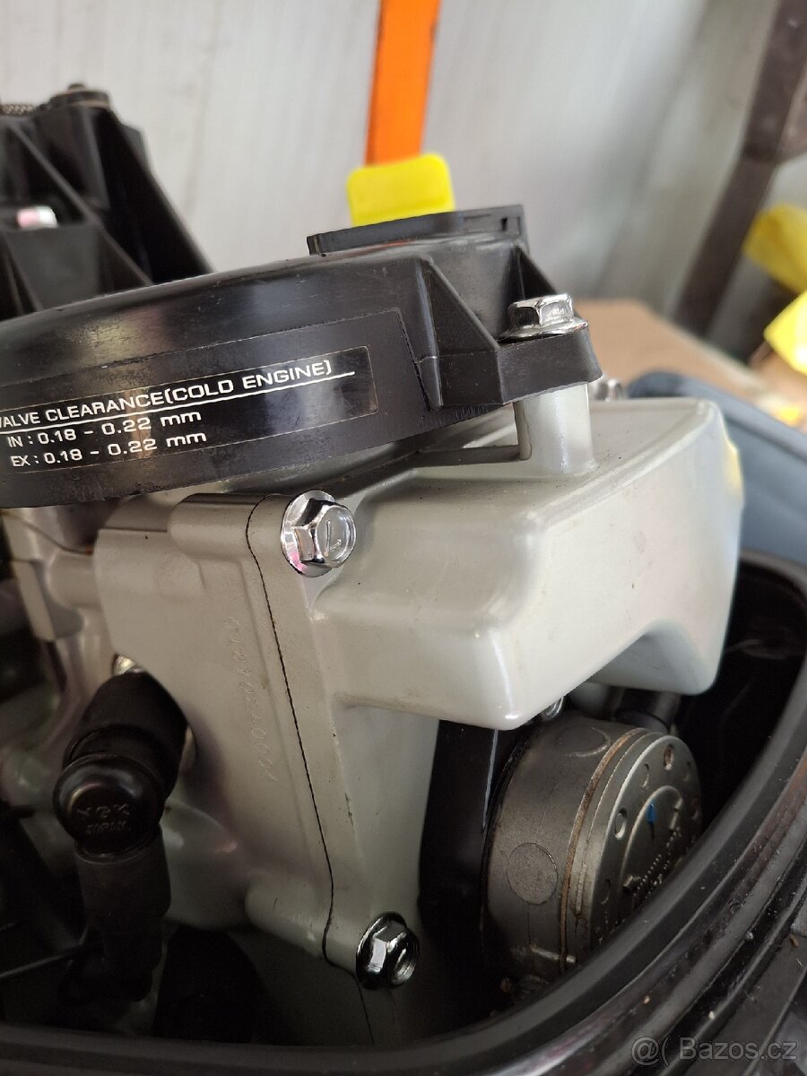 Suzuki lodni motor 15 koni - 4