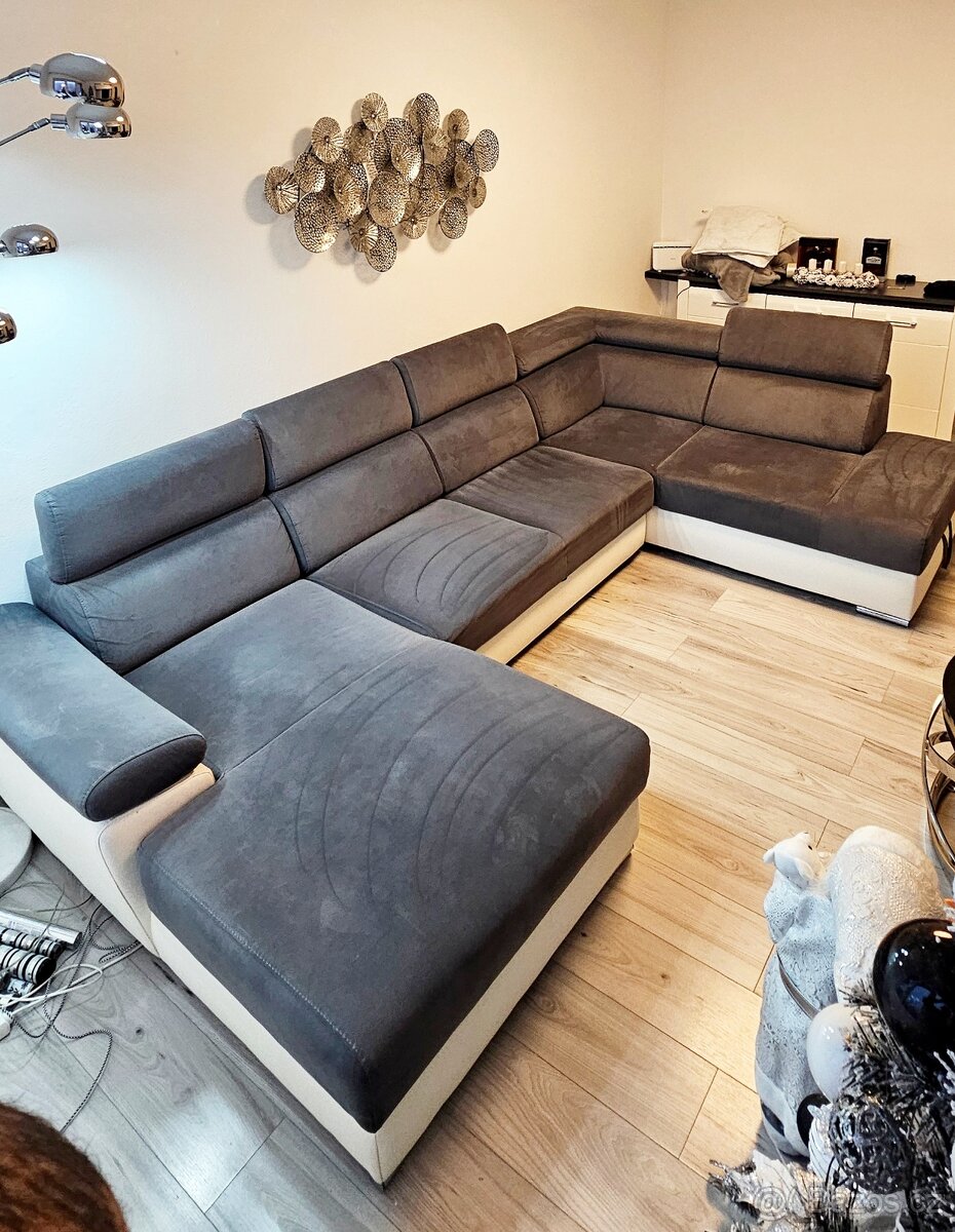 Sedací souprava ve tvaru U - 4