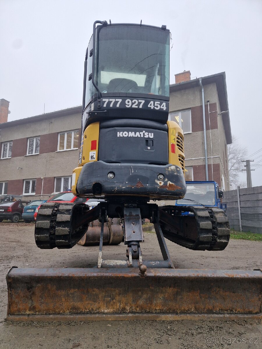 Mini bagr Komatsu PC 35 MR 2 - 4