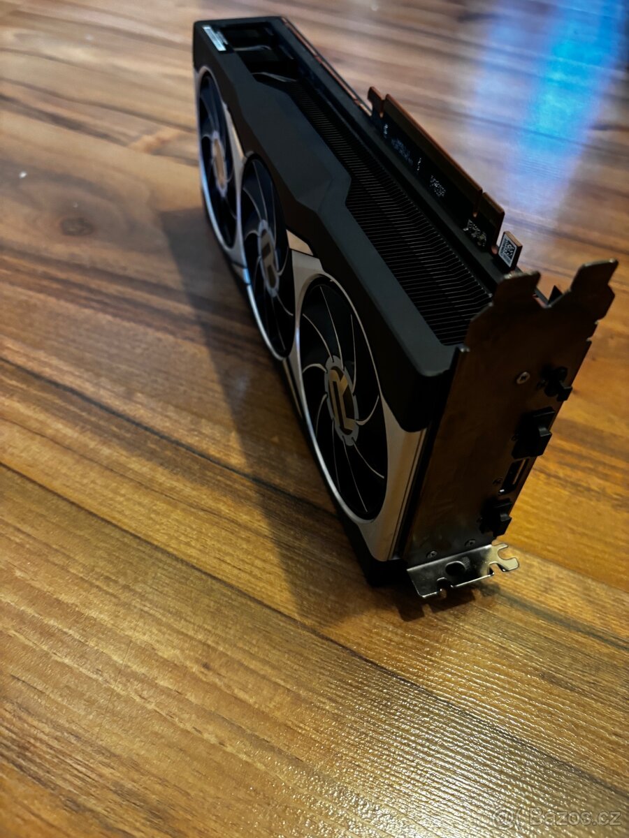 AMD Radeon RX 6800 XT 16GB - 4